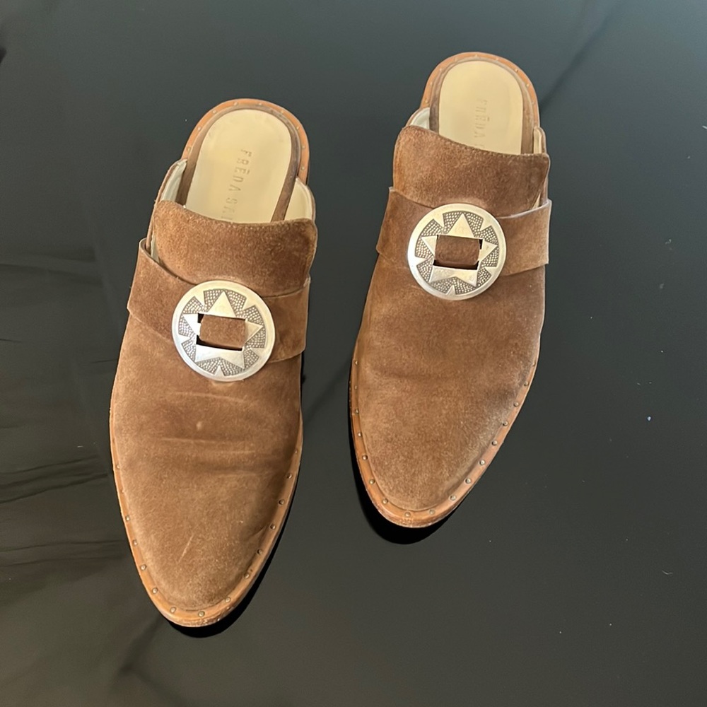 Freda Salvador western style suede mules
